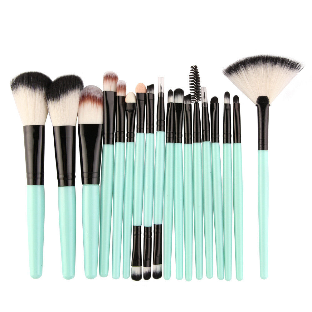 Brushes Set - 18 Pieces