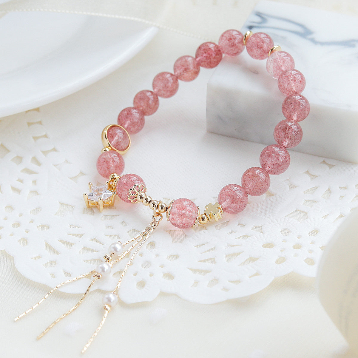 Natural Crystal Strawberry Crystal Bracelet Female Recruit Peach Pollen Crystal Lucky Transfer Beads Bracelet