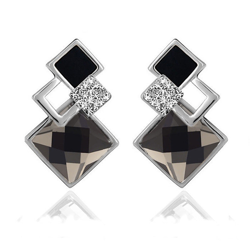 Popular square crystal earrings