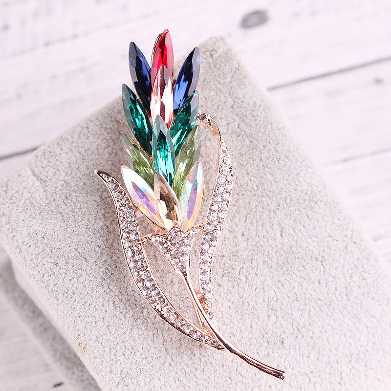 Crystal leaf brooch