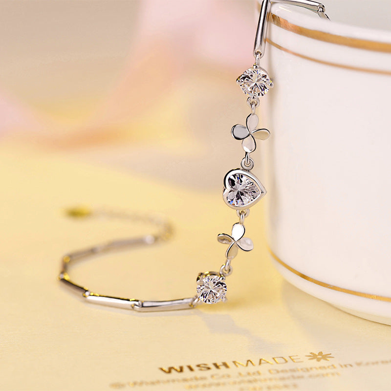 The Qixi Festival Valentine Jewelry S925 Sterling Silver Bracelet Fashion Jewelry Silver Bracelet New Heart-shaped Clover