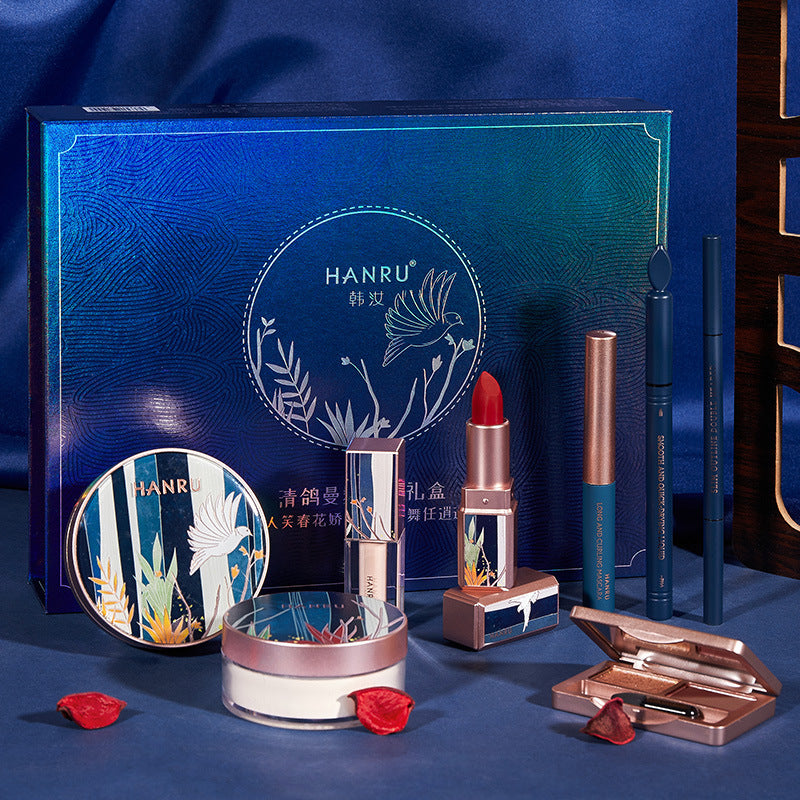 Moonlight Velvet Lipstick Makeup Set