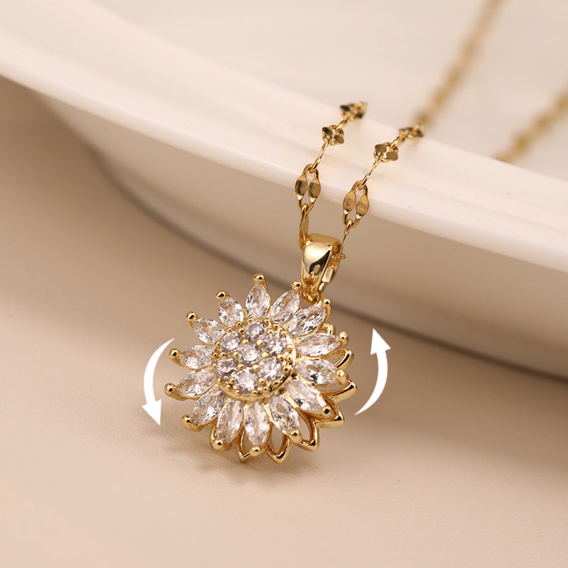 Rotatable Sunflower Necklace Full Of Diamonds